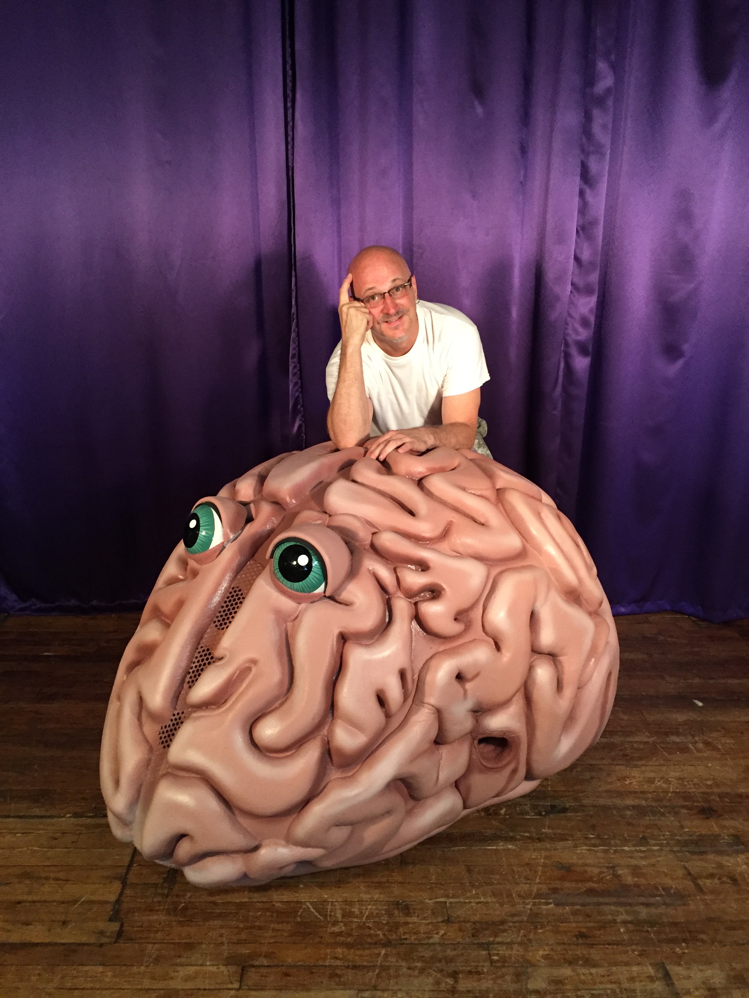 Scott poses with (wide-eyed!) brain costume