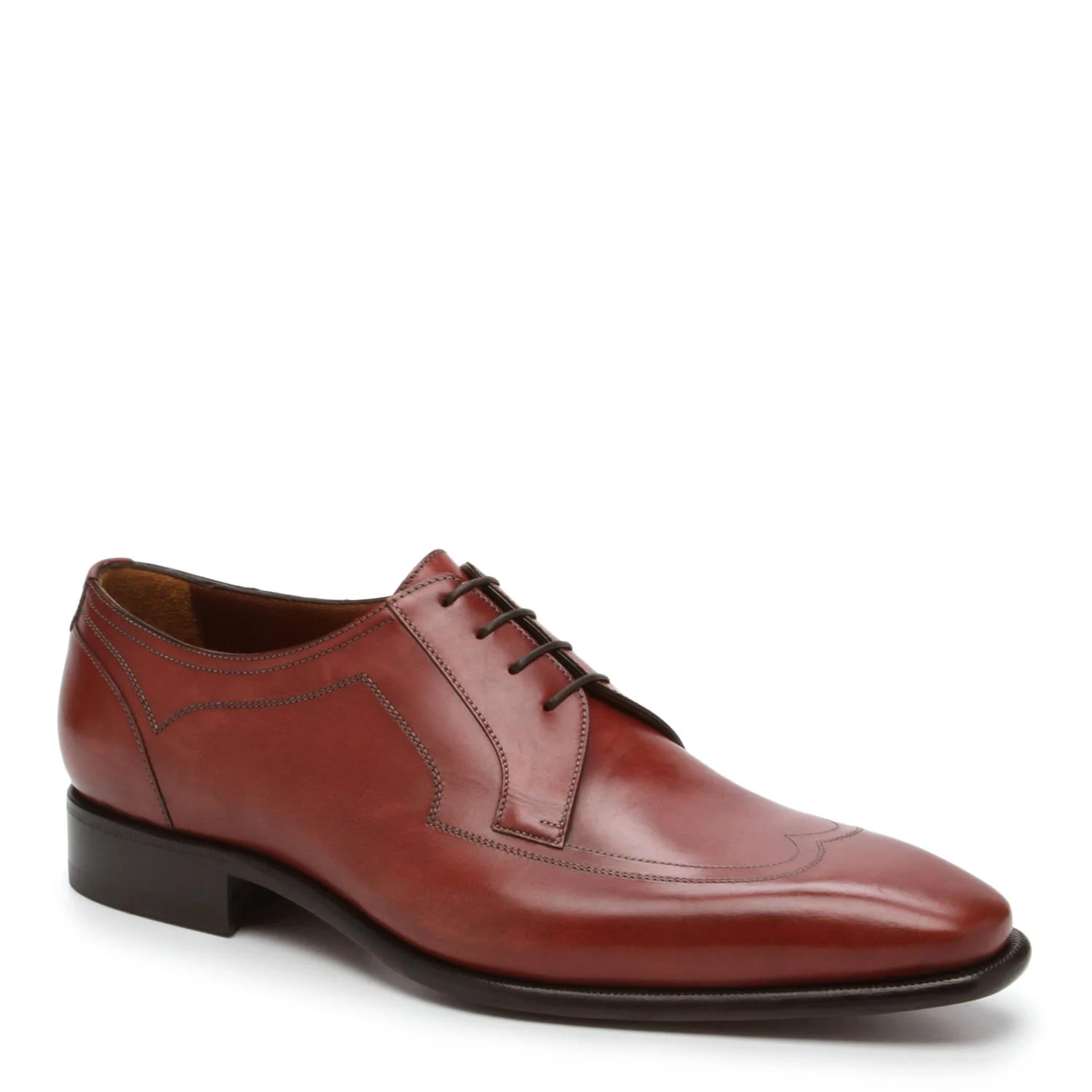Brown leather men's dress shoe
