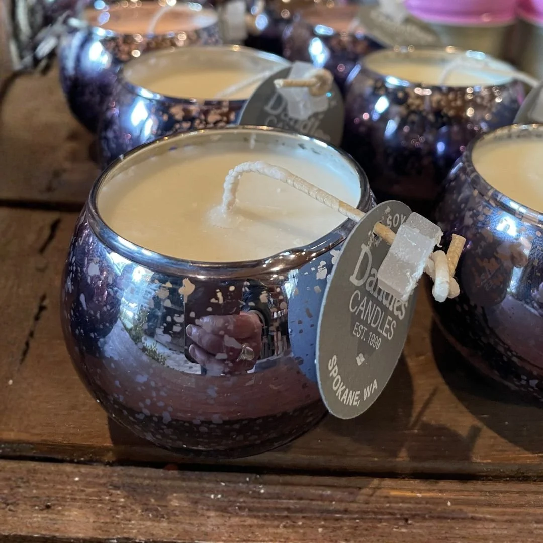 Periwinke Orb Candle 1.jpg