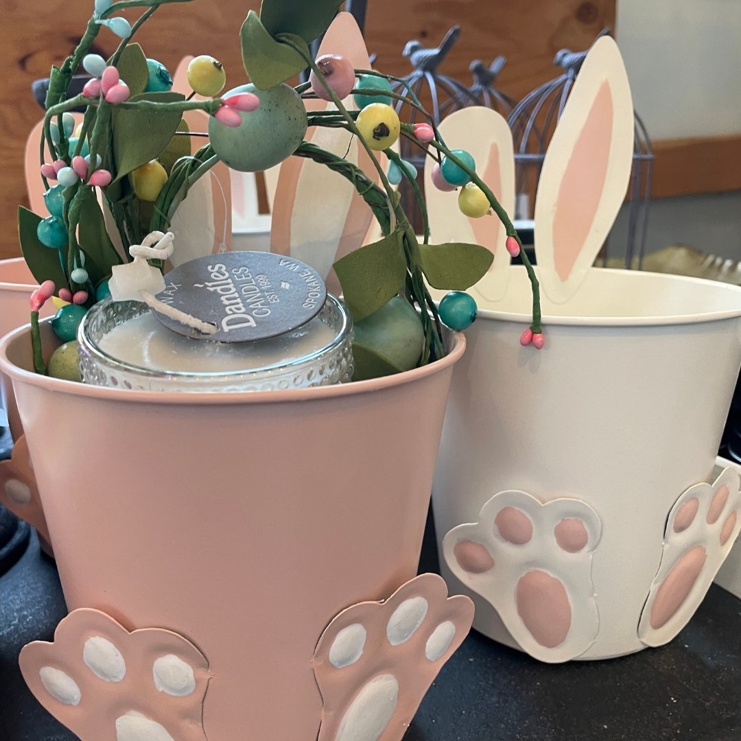 Stock up for next spring &amp; save up to 75% on the Dandles website.⁣
⁣
We cleared the Easter shelves at @LuckyVintageandPrettyThings - now all seasonal accessories. From buckets to candle rings, see the full clearance selection online. ⁣Sale prices