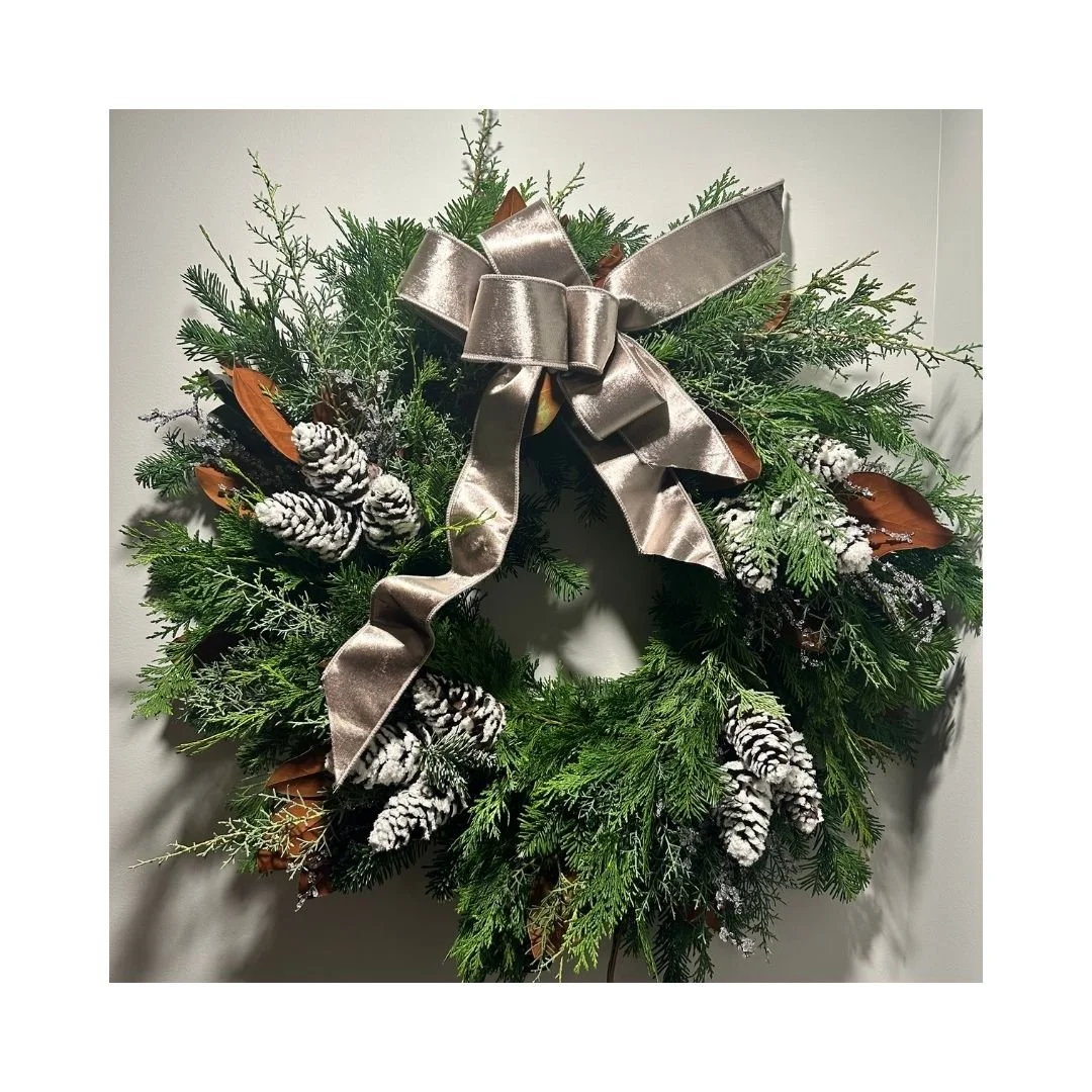 David_Peters_Design_Holiday_Wreaths_1.jpg