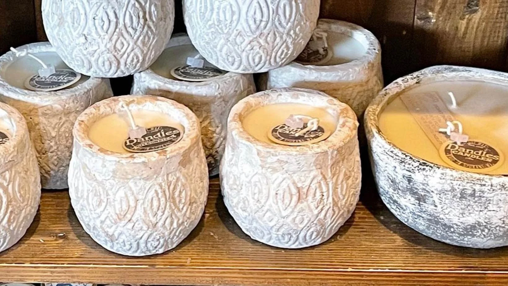 Dandles Candles at Ferrante's Marketplace Cafe