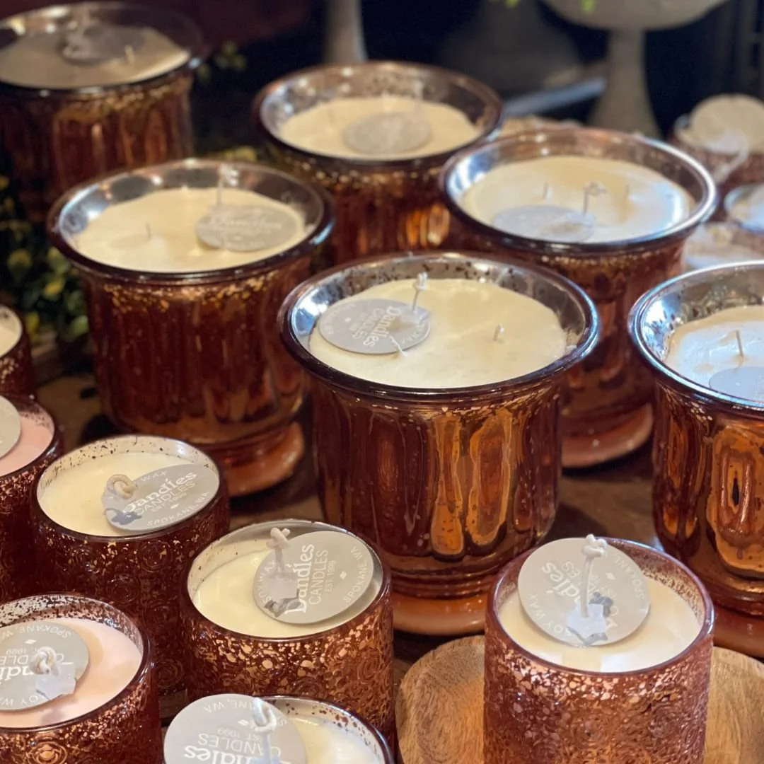 Rose_Gold_Urn_Candle_1.jpg