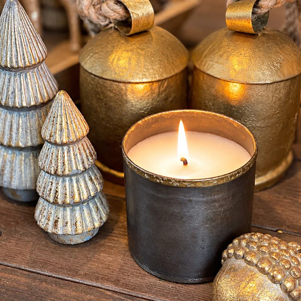 metal-christmas-candle-pine-scent.jpg