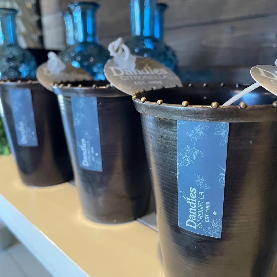 Citronella_Candle_Scented_gold_Rim_2.jpg