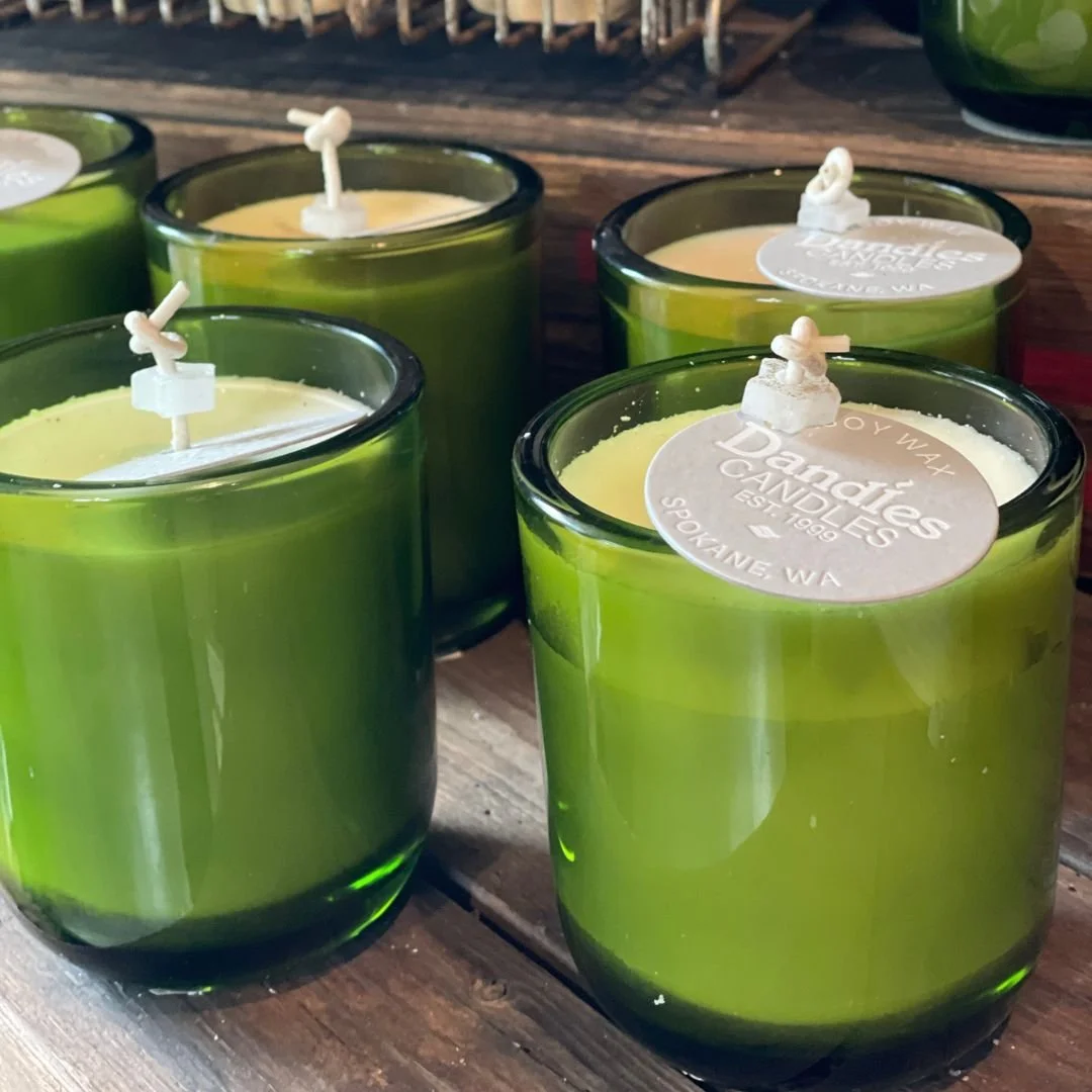 Green_Glass_Soy_Wax_2.jpg