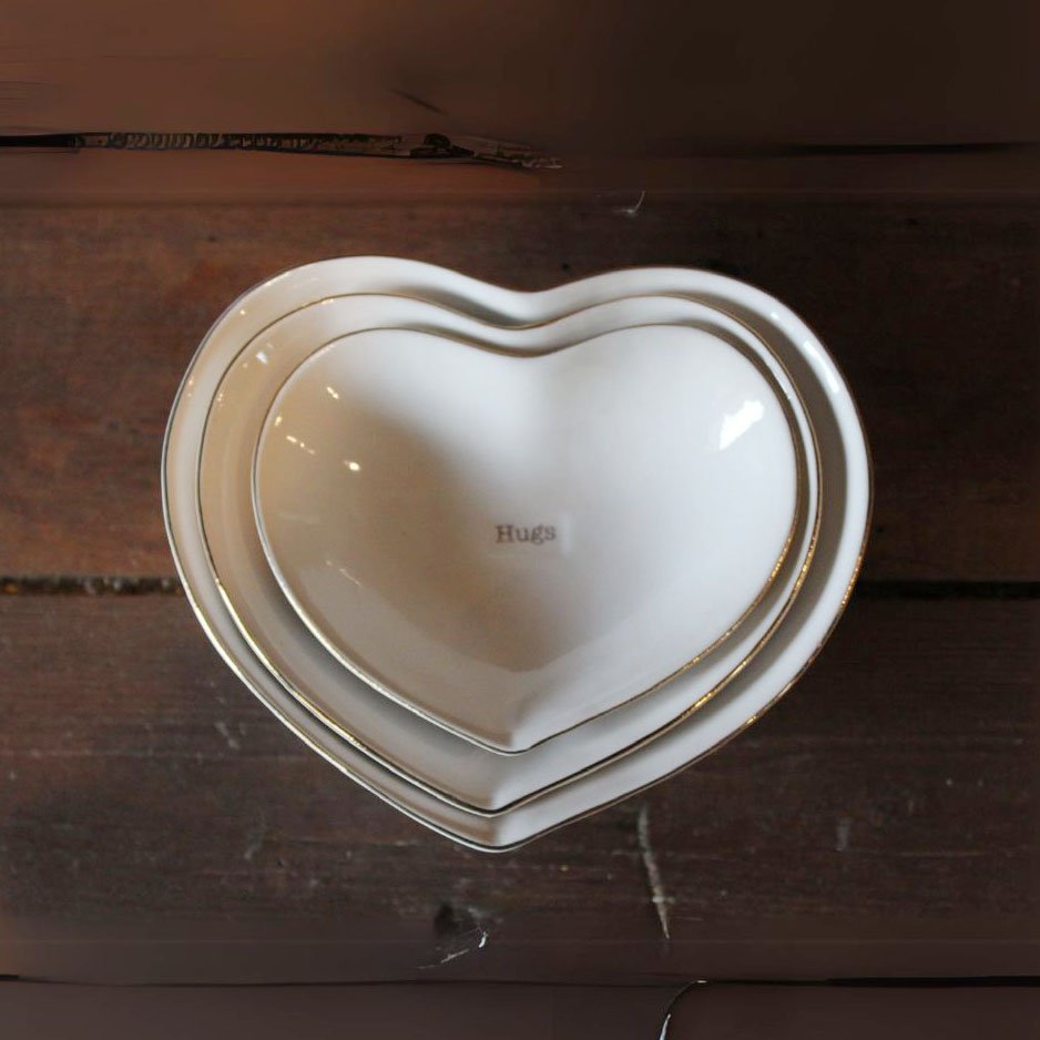 Stackable_Heart_Dishes_6.jpg