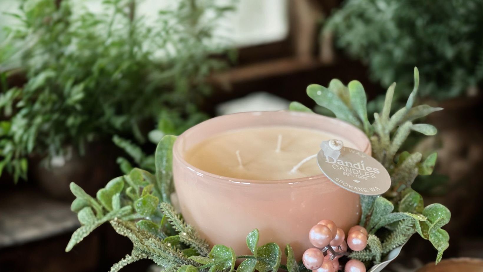 Light pink candle.jpg