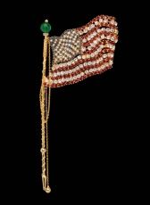In North Korea, October 2000 Albright wore this pin to a meeting with Kim Jong-il. 