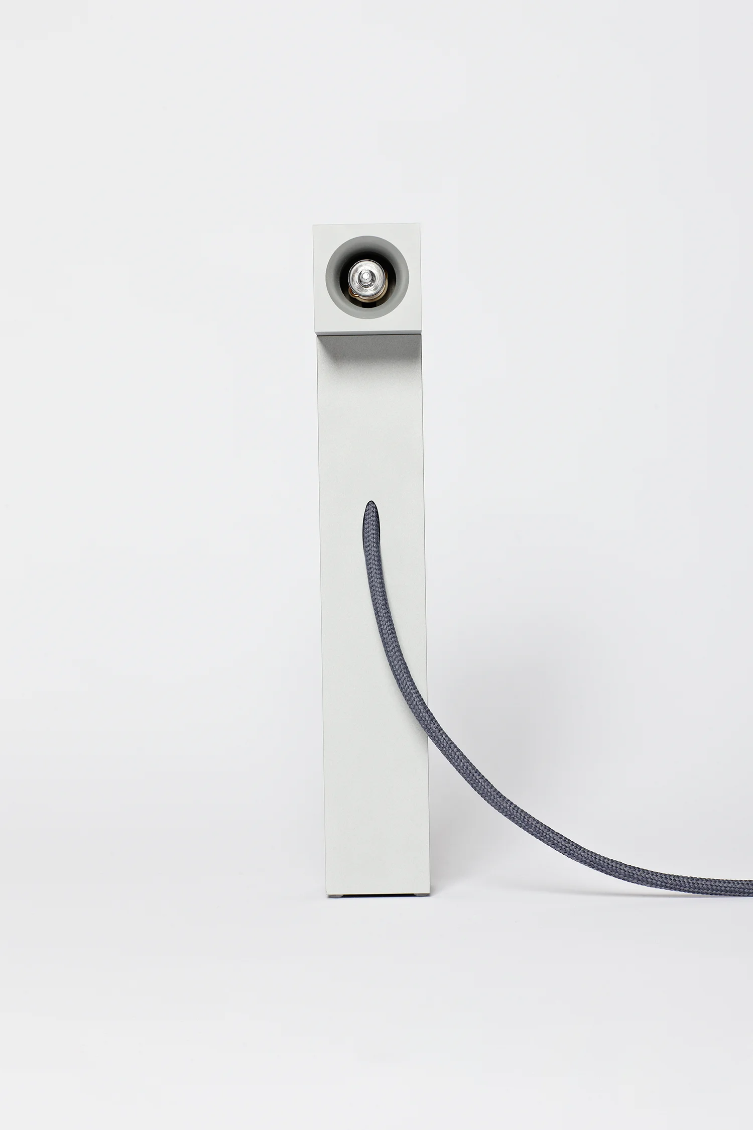 hammerlamp_front.jpg