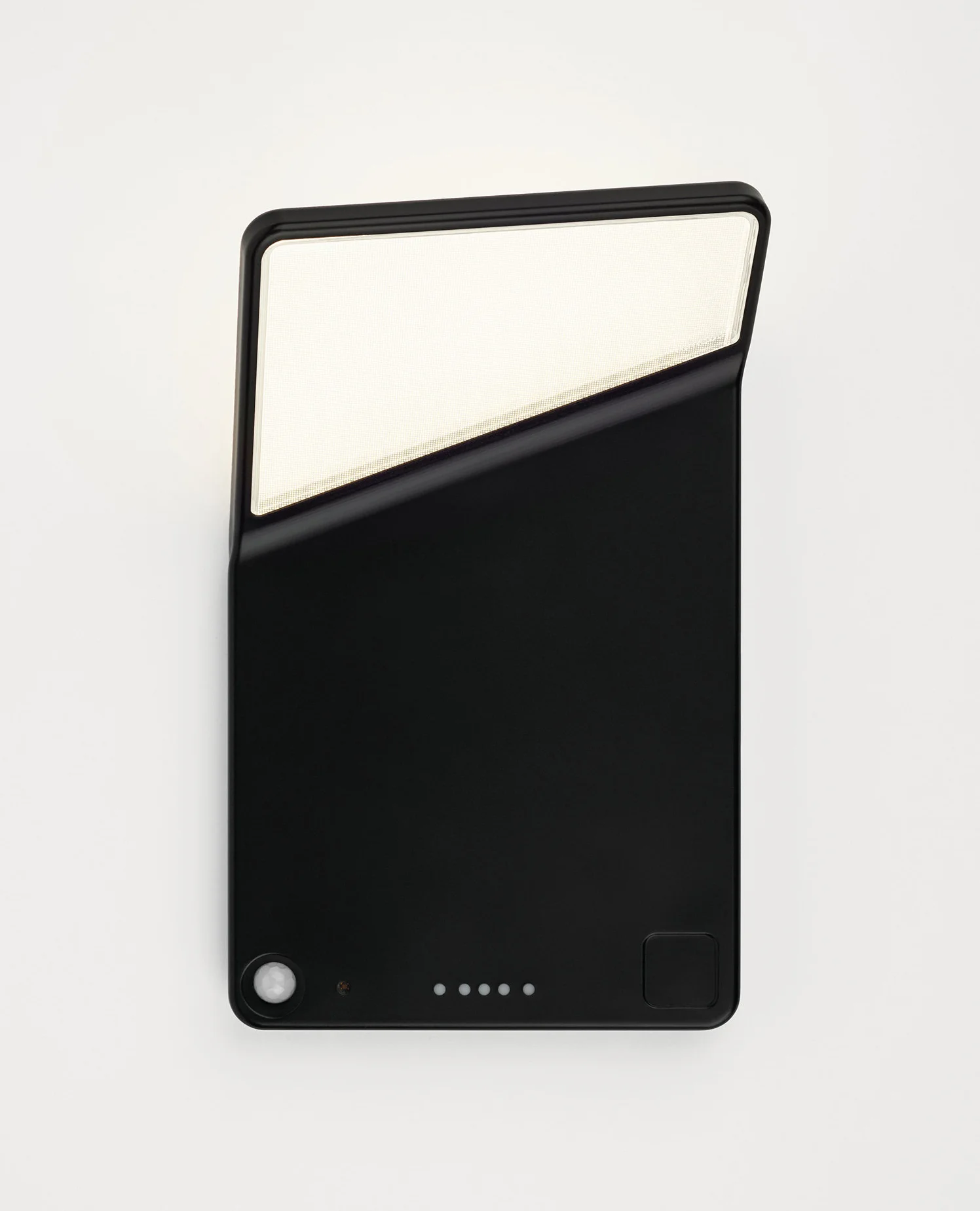 Nimbus-Winglet-Ambiente-front.jpg