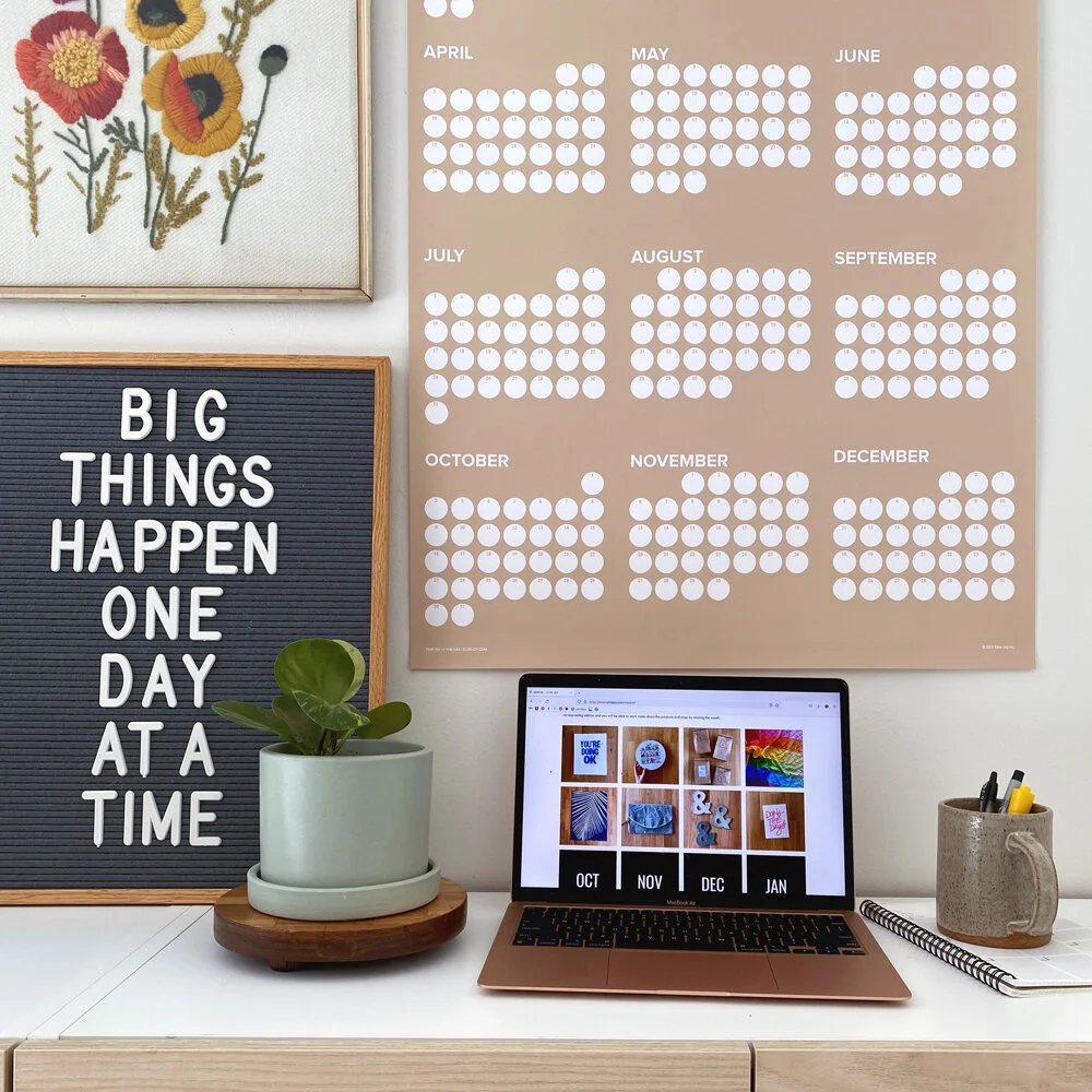 2022 wall calendar4.jpg