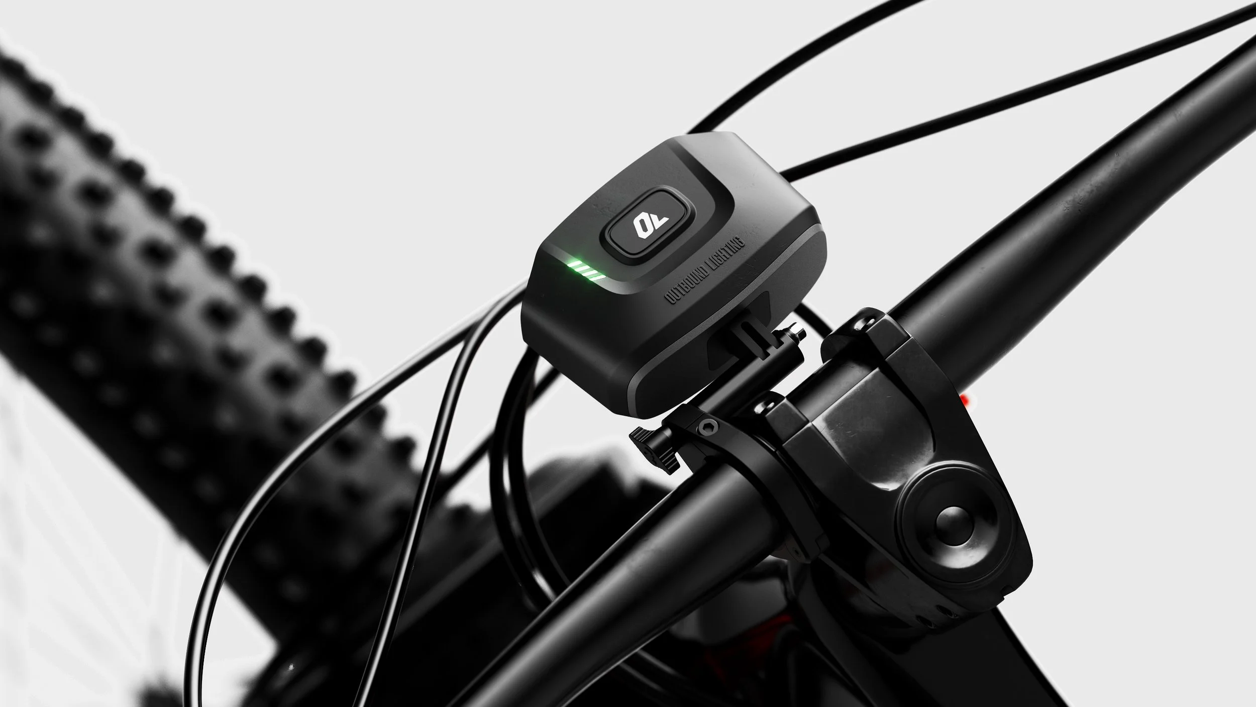 03_HighAngle_OnBike_Crop.jpg