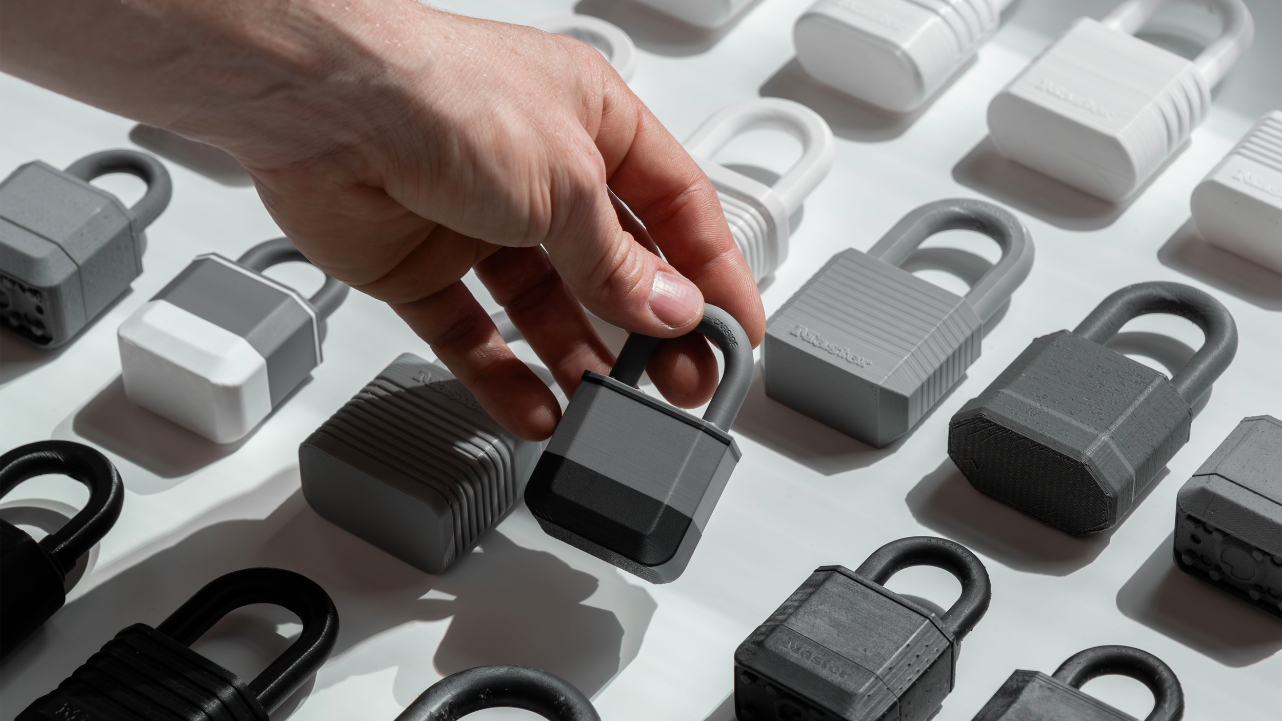 09_MNML_MasterLock_Prints_2.png