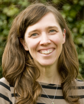 Megan Slade, LMHC is a mental health counselor with a private practice in Beacon Hill focused on the transition to parenthood, perinatal mood and anxiety disorders, and supporting families with a fussy baby. As a mother of a toddler, she is enthusiastic about sharing the Bringing Baby Home workshop in her community. 