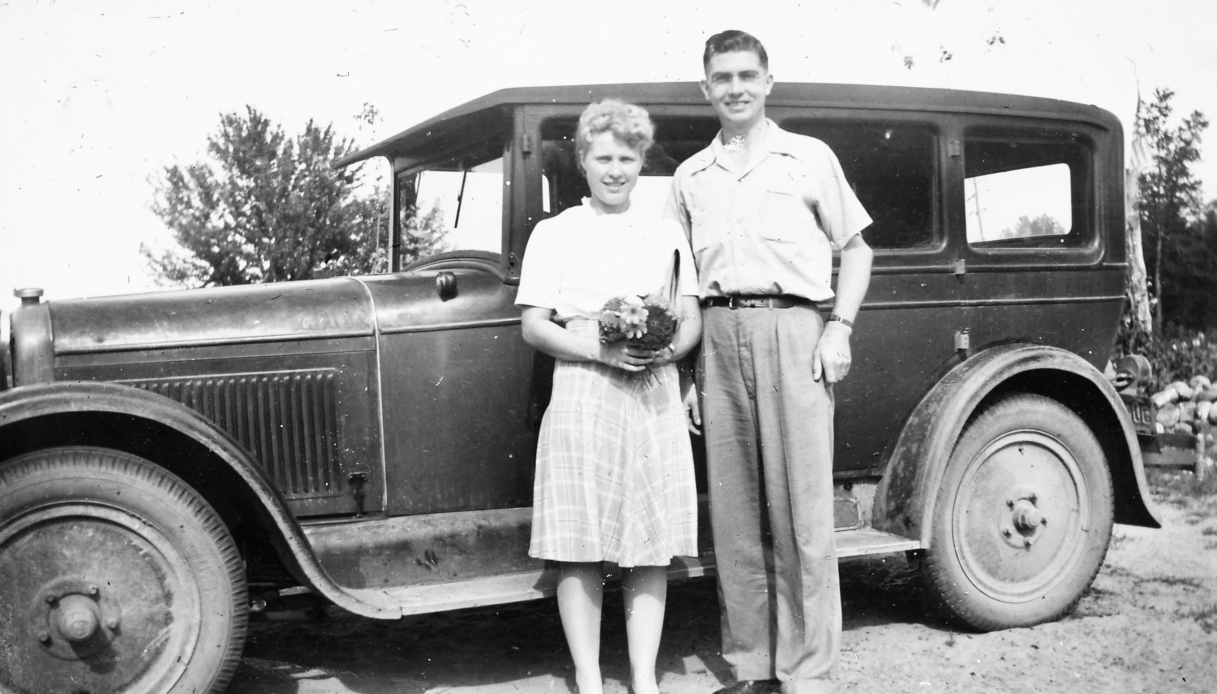 Ilene&Ernie1927Nash.jpg