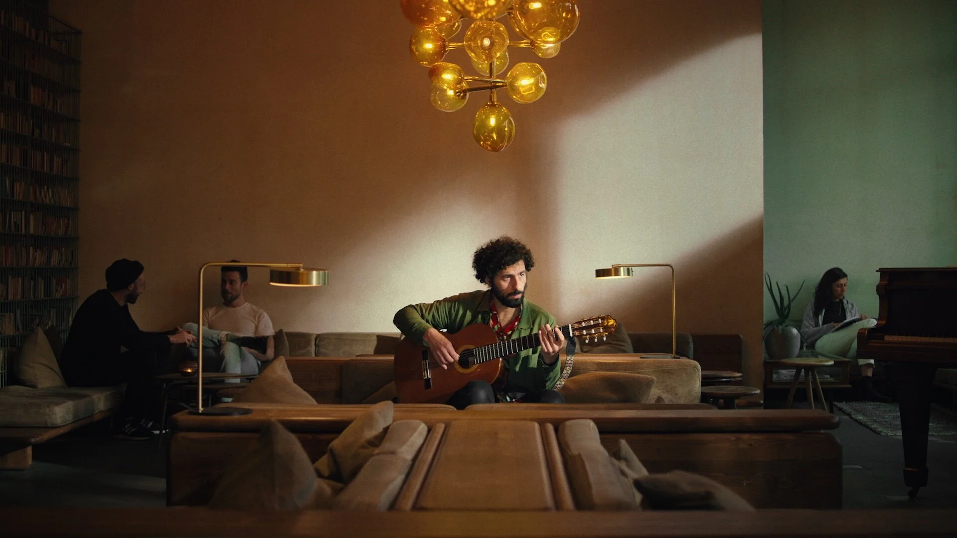 Jose Gonzalez at Michelberger