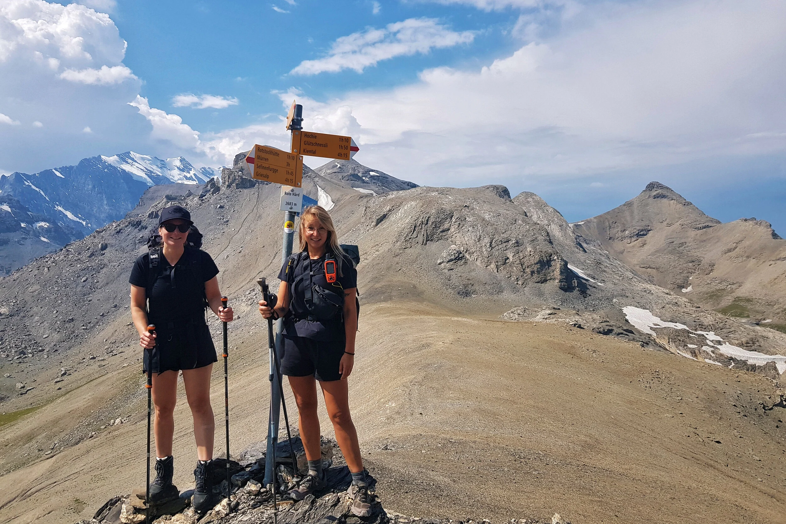 Snowy peaks and Forrest Gump Guests