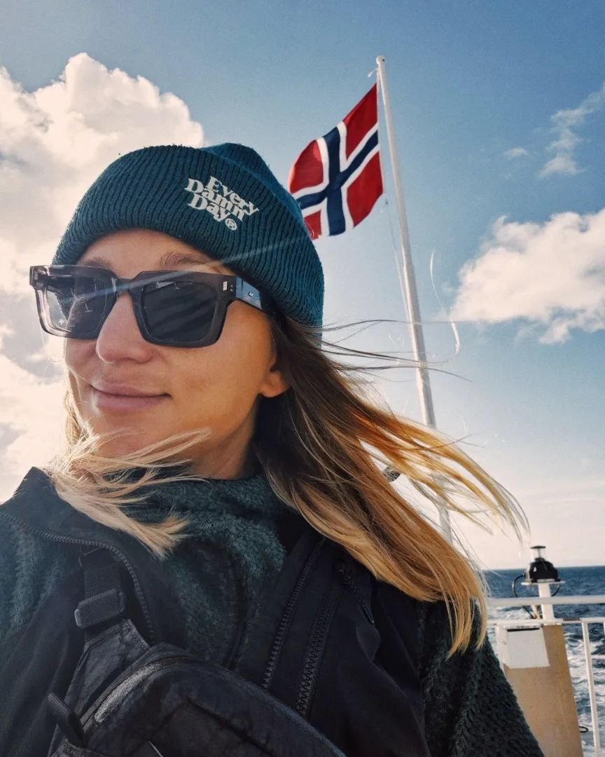 Norway vibes 🤍

&Aring; - Vindstad
Section 1 &amp; 2 of the Lofoten Long Crossing ✔️ 
New blog post is up.

#lofoten #longcrossing #longcrossinglofoten #norway