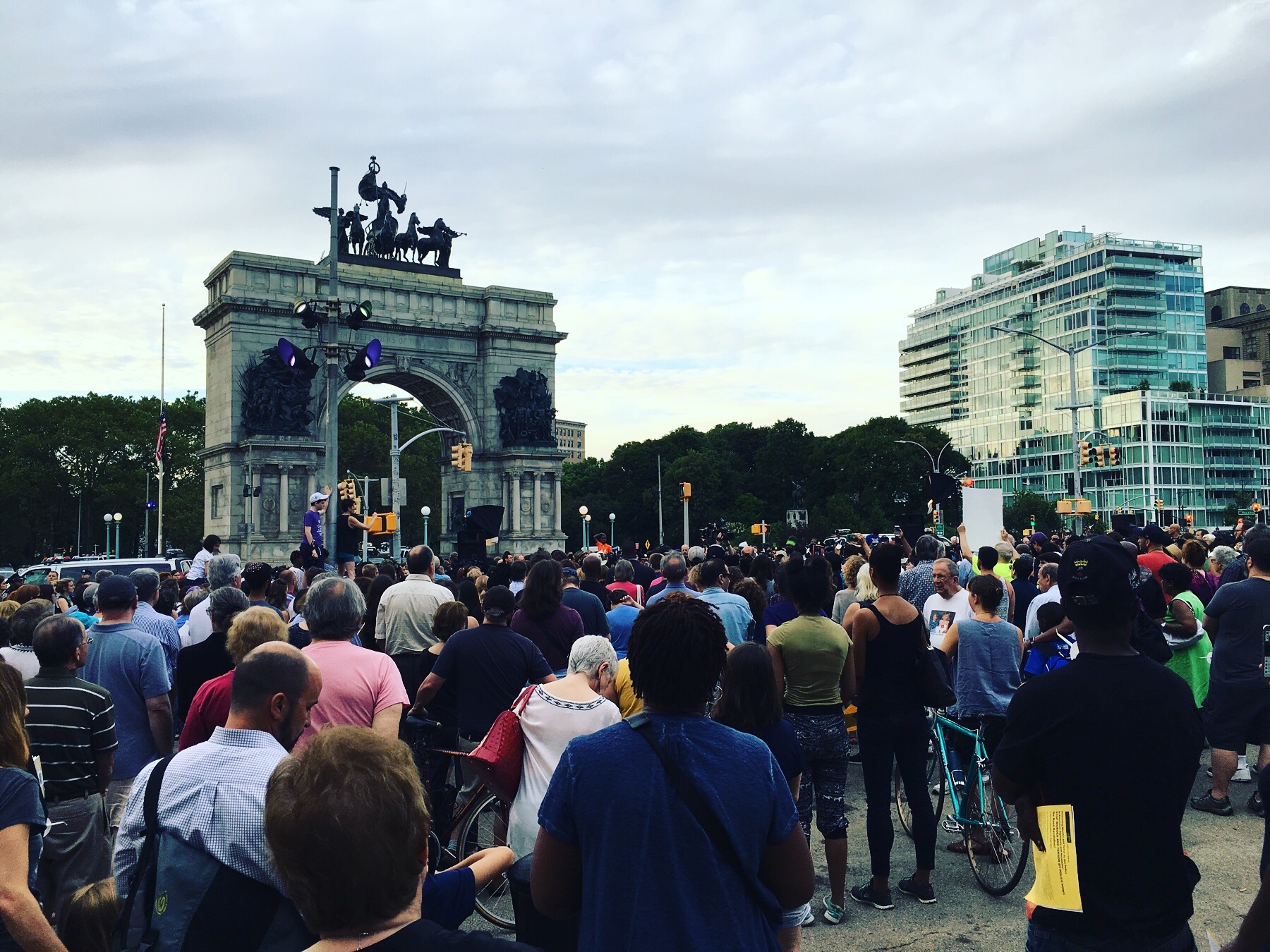Hundreds from around the borough gathering to pray at Grand Army Plaza for unity, reconciliation and peace