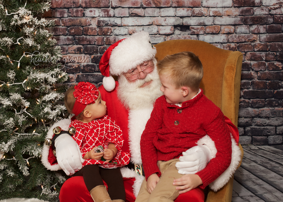 siblings-with-santa.jpg