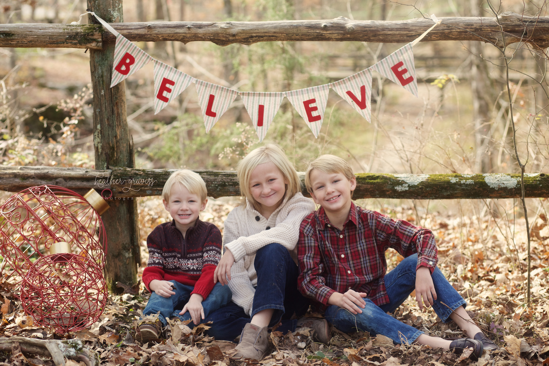 brothers-believing-in-santa.jpg