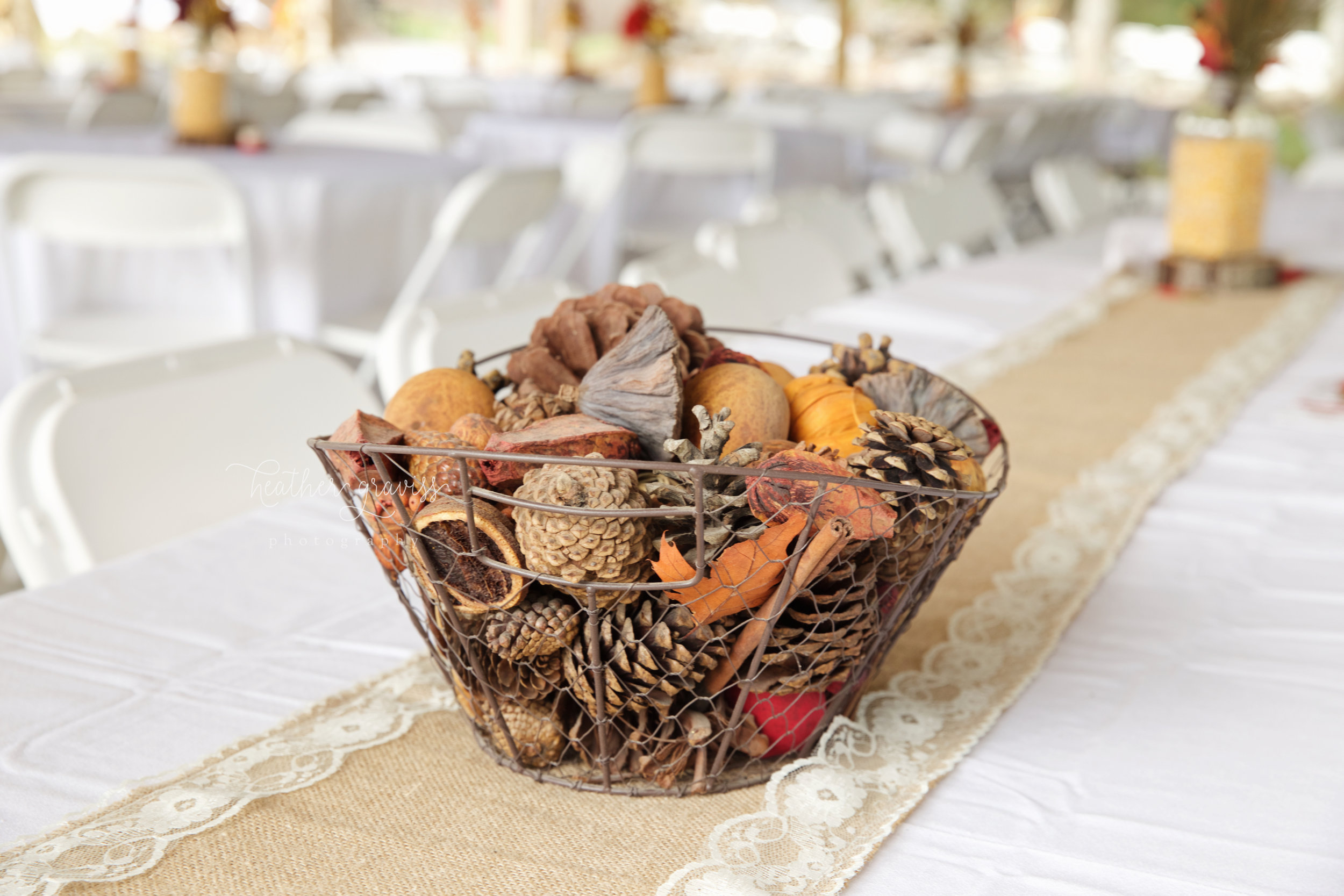 5 wedding-table-decoration.jpg