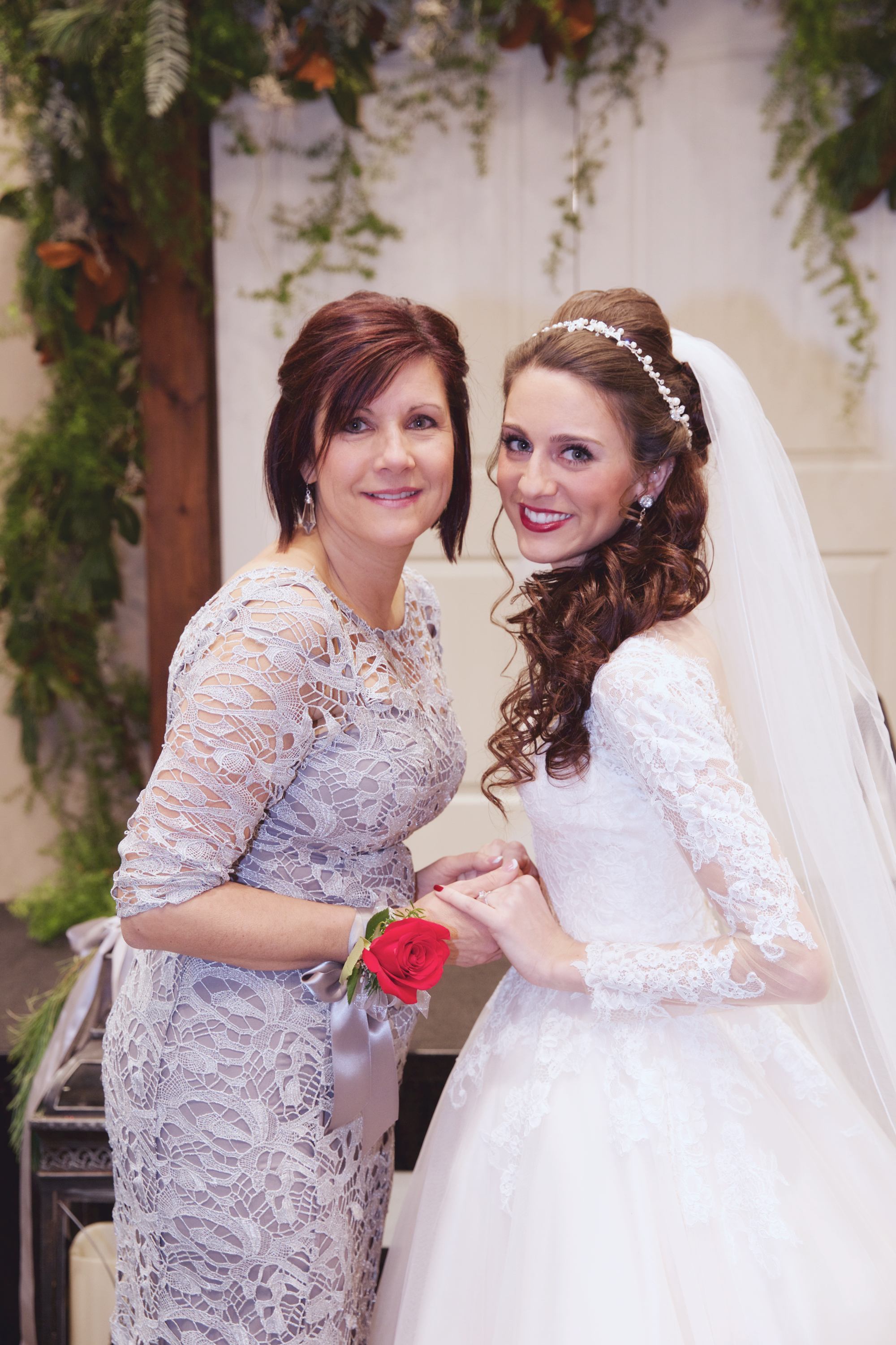7-bride-and-mom.jpg