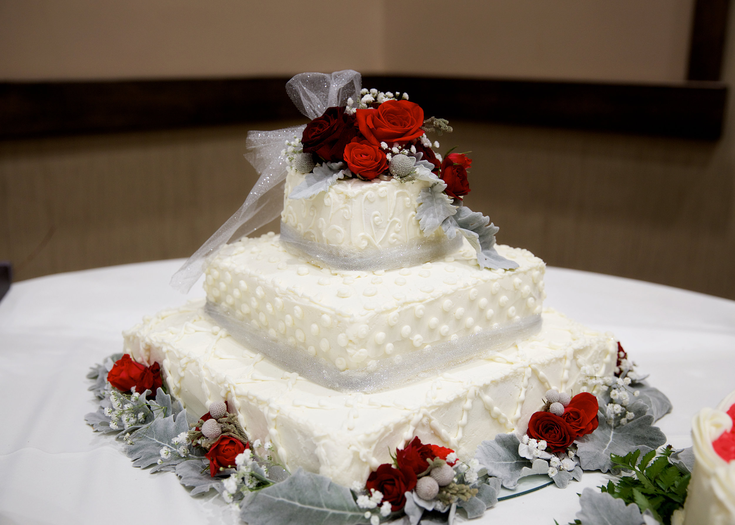 11-wedding-cake.jpg