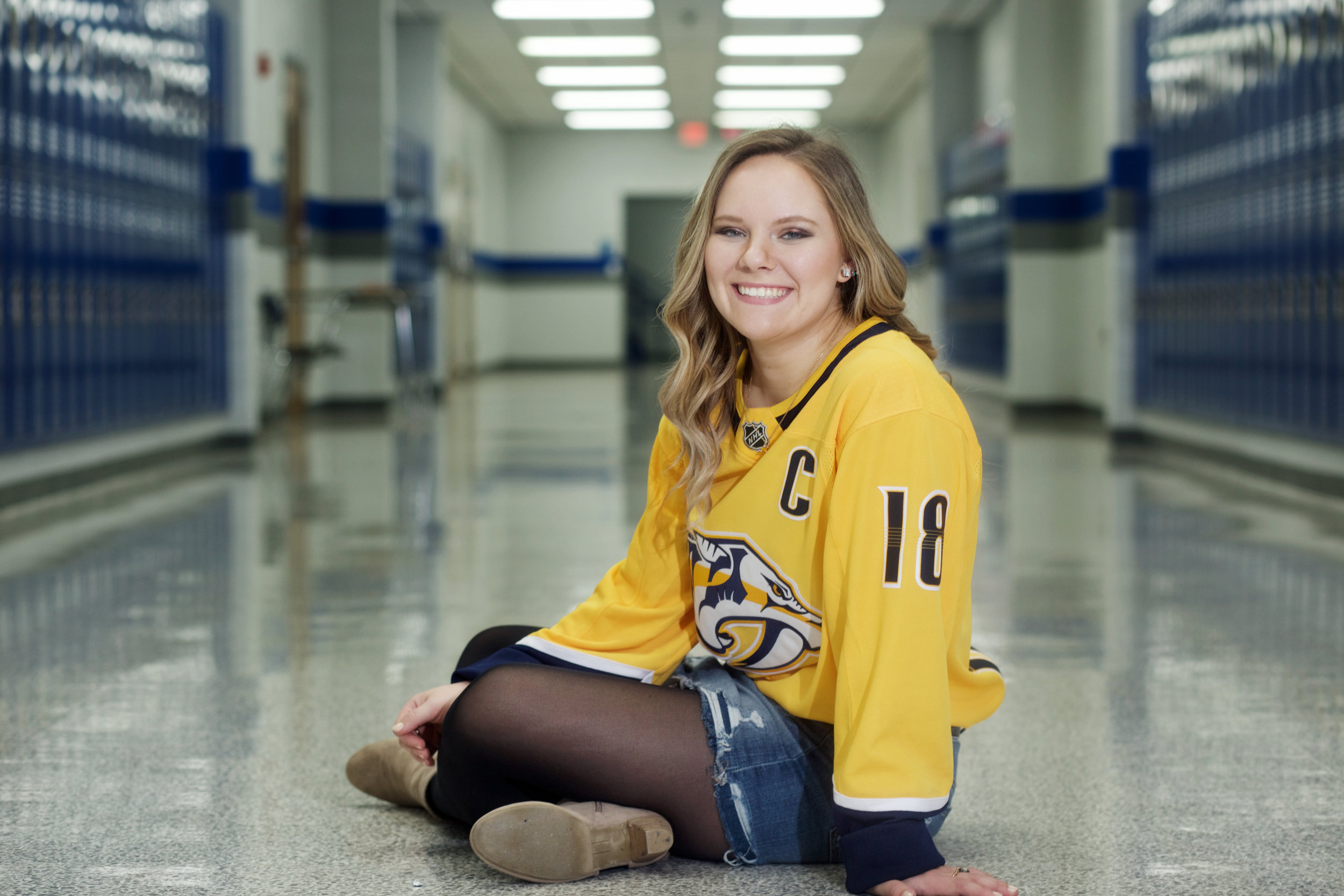 senior-girl-in-high-school-hallway.jpg