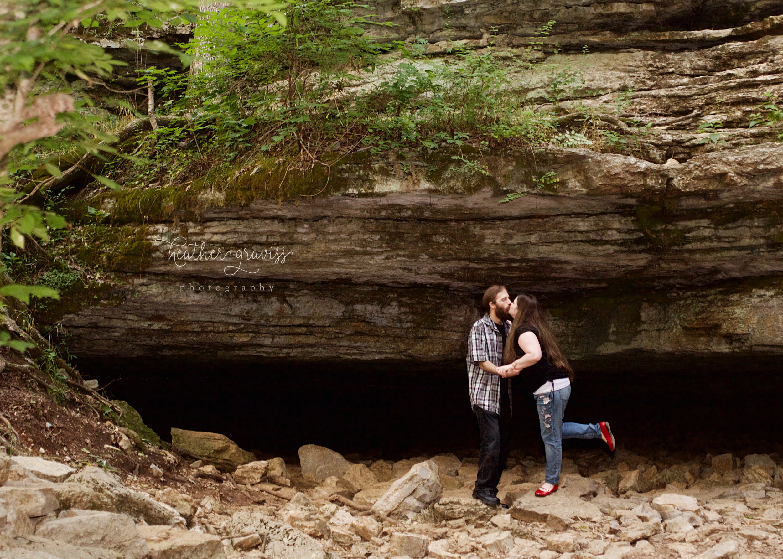 kissing-cave.jpg