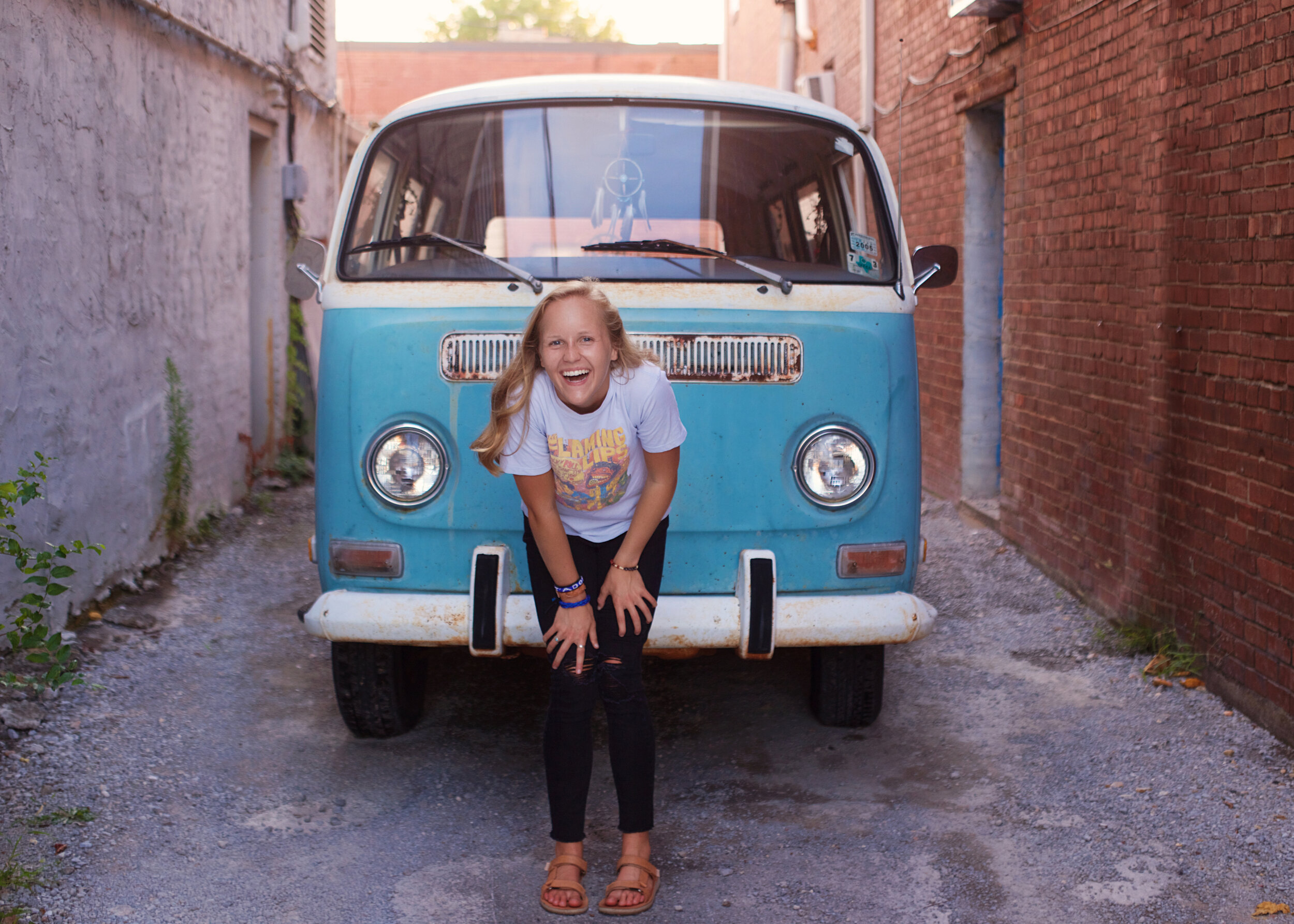 vw-bus-and-;aughter.jpg