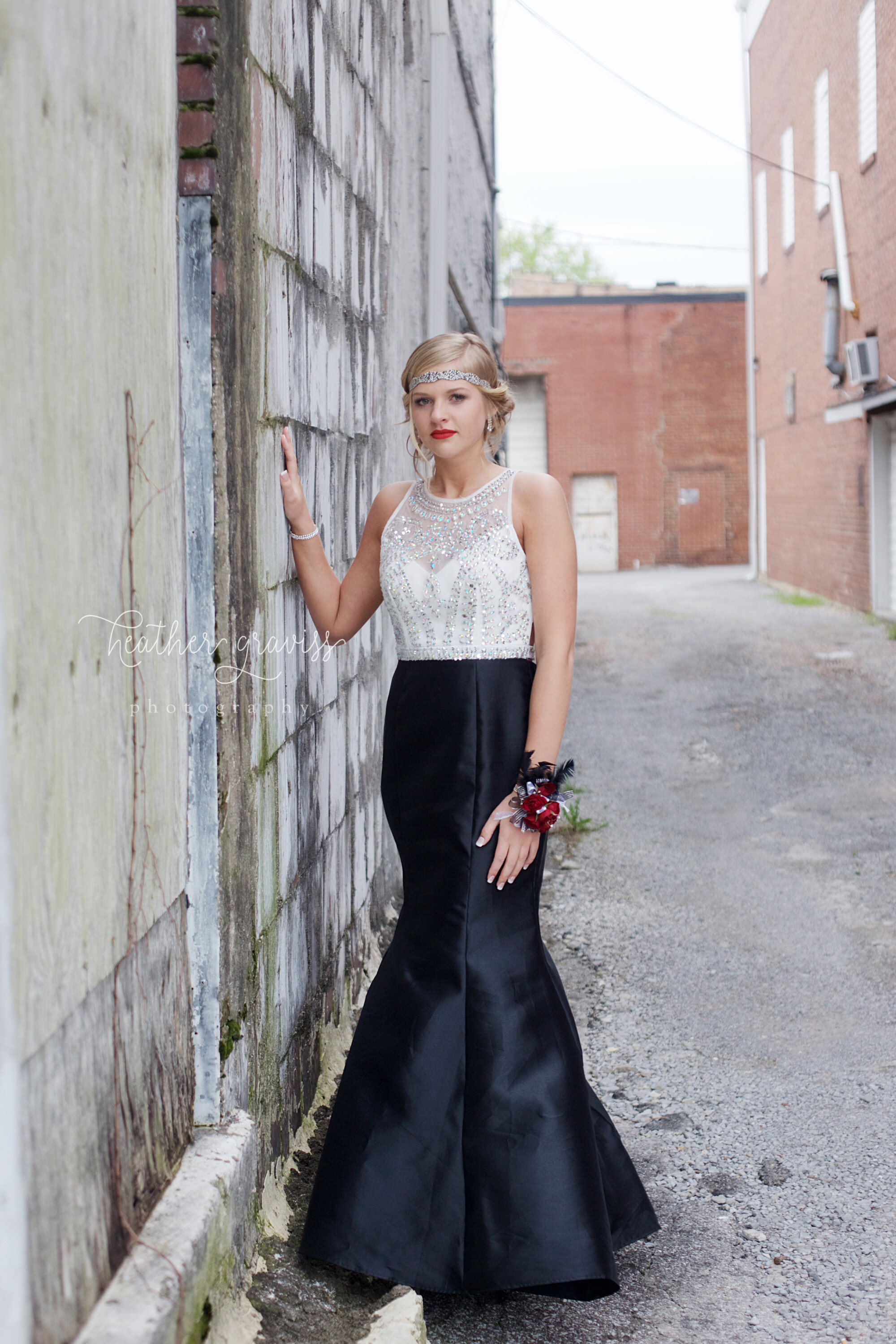 black-and-white-dress.jpg