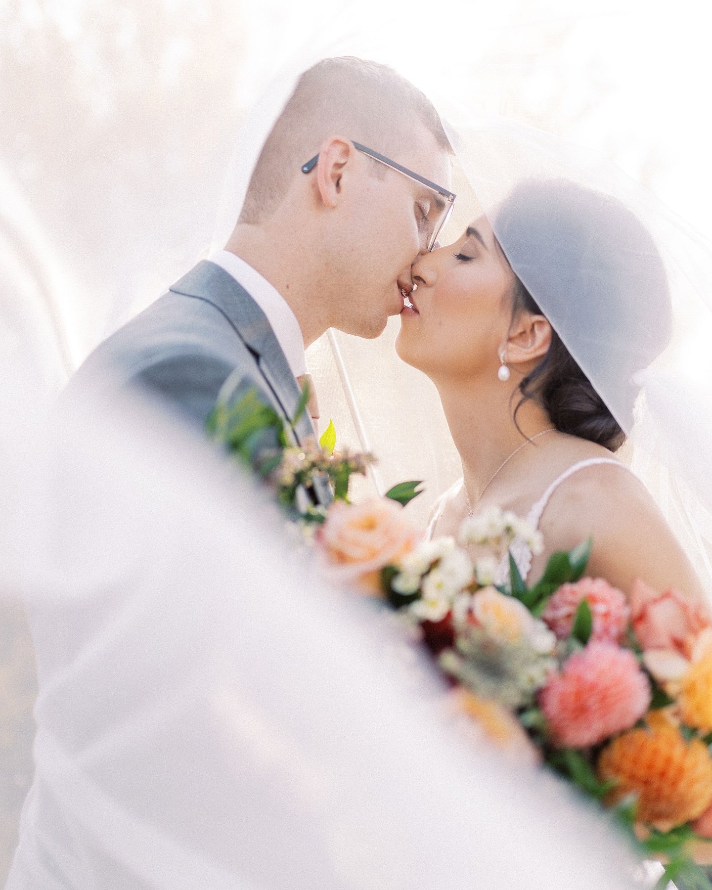 A Beautiful Wedding at @thebarnatwindsedge

Photographer: @makoibelen_photography
Venue: @thebarnatwindsedge
Wedding Planner: @bricklofteventco
Florals: @blossomflorals
Dress: @your.wedding.place
Hair: @hairbydanielledore
Makeup: @makeupbyanhpham
Cak