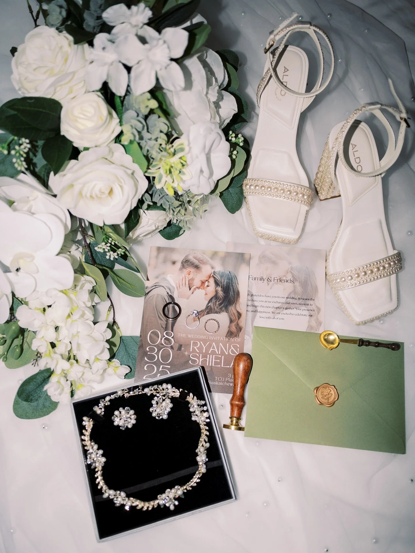 Congratulations to the newlyweds, Shiela &amp; Ryan! Mabuhay ang bagong kasal! 🇵🇭🇨🇦

#nikonzf #nikonz5ii #nikoncanada #saskatoonweddingphotographers #saskatoonweddingphotographer#saskatchewanweddingphotographers #photographysaskatoon #photographe