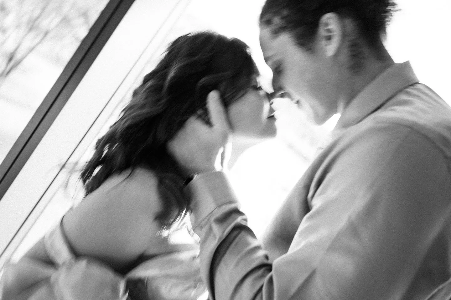 M+D Engaged. @remaimodern What a gorgeous place to have an Engagement session! 

#nikonzf #nikonz5ii #nikoncanada #saskatoonweddingphotographers #saskatoonweddingphotographer#saskatchewanweddingphotographers #photographysaskatoon #photographerssaskat