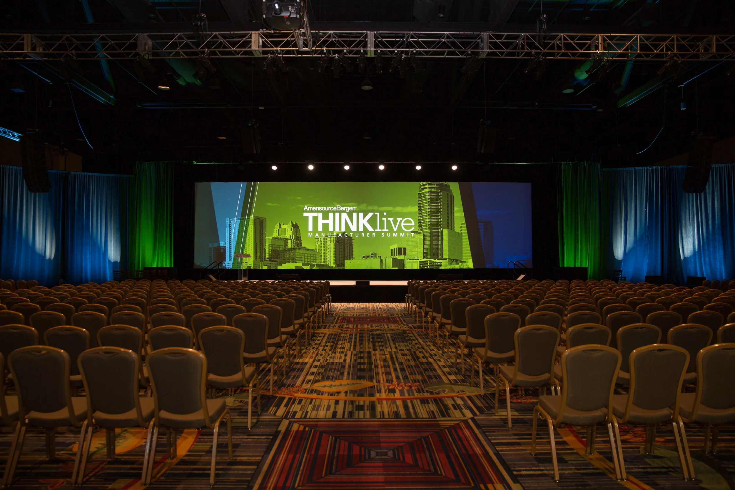 stage_thinklive_1.jpg