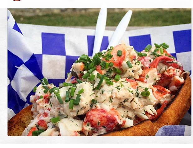 cold lobster roll
