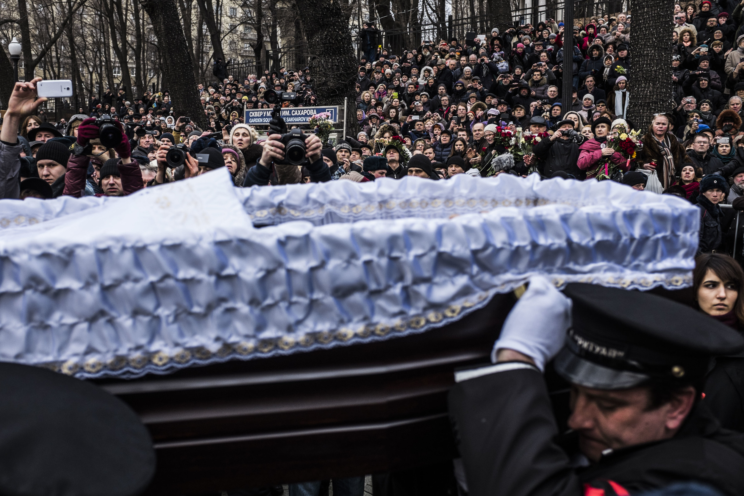 На каком кладбище похоронен немцов. Похороны Бориса Немцова. Тело Бориса Немцова похороны.