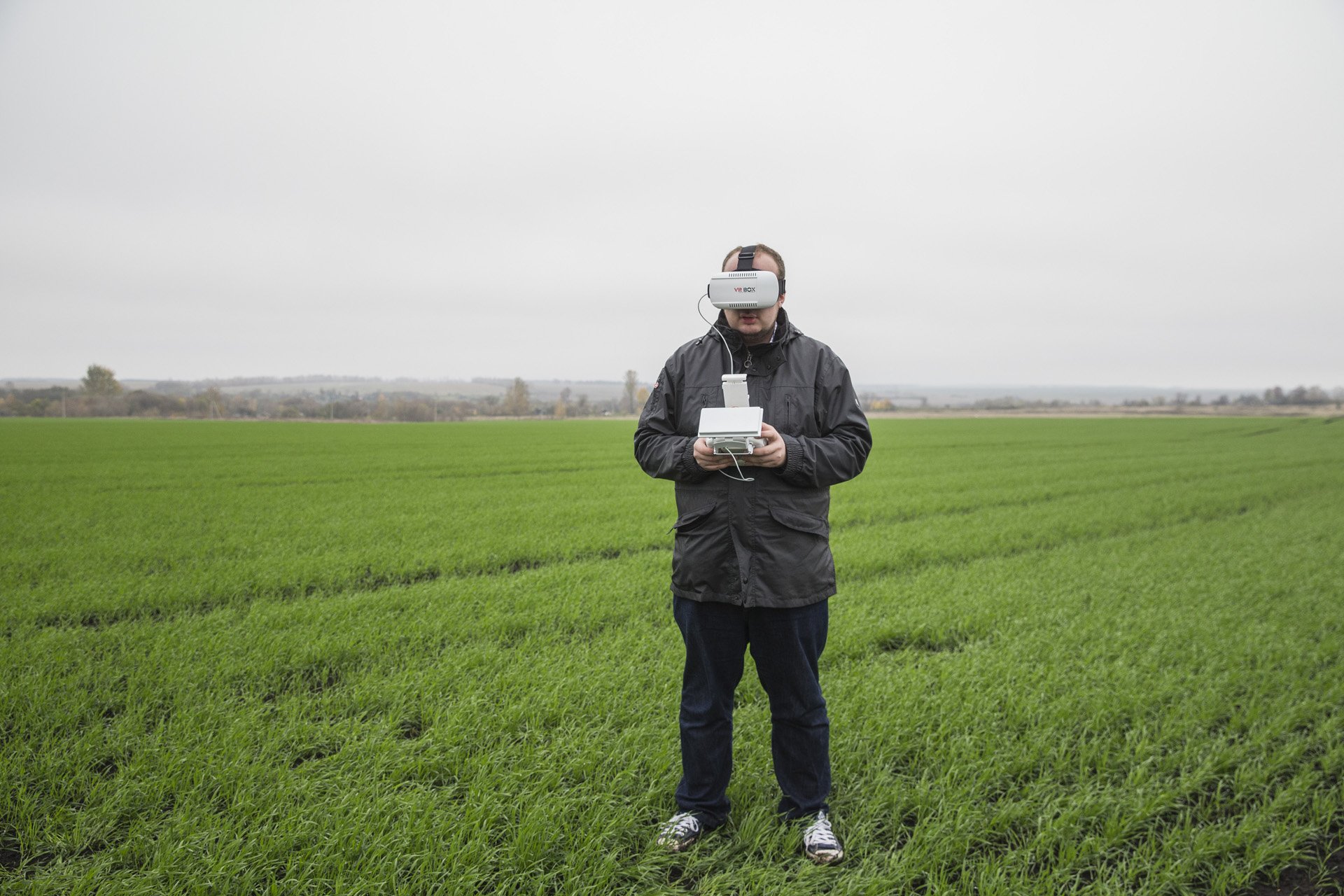  Georgy Alburov, an investigator at Alexey Navalny’s Anti-corruption foundation, flies a drone with a virtual reality headset over prime minister Dmitry Medvedev’s residency on October 11, 2016. Alburov’s footage shot in Mansurovo, Russia, of one of 