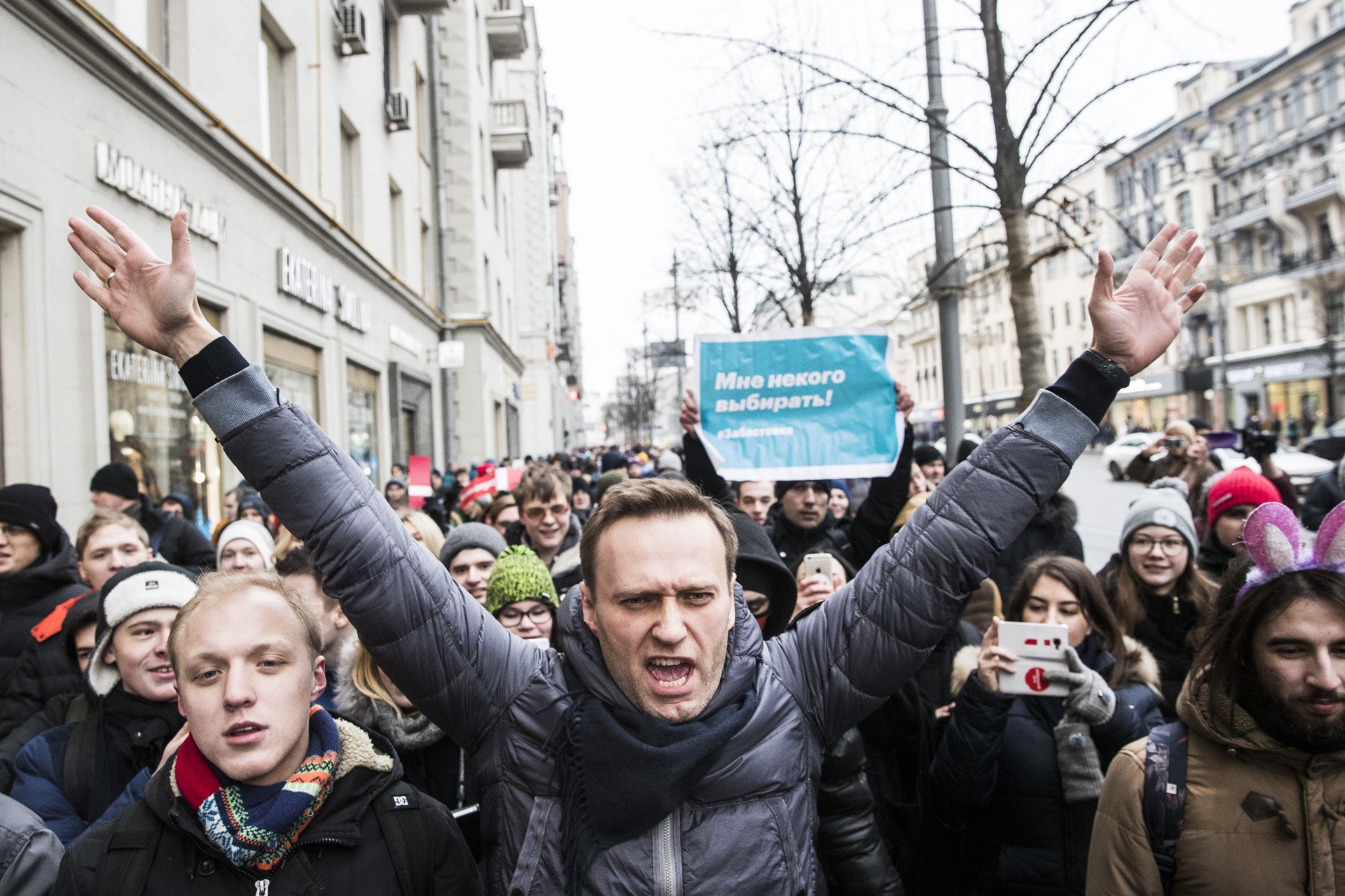  Alexey Navalny is seen chanting in Moscow, Russia as he leads a crowd in support of boycotting the presidential elections on January 28, 2018.This is a news photo, shot without any influence over the scene. 