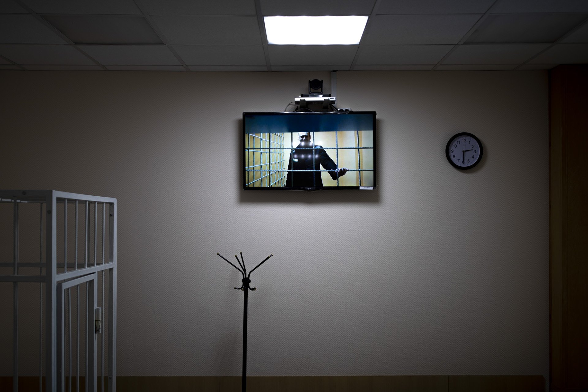  Alexey Navalny speaks via a video link from a prison during a court session in Petushki, Russia, some 120 kilometers east of Moscow on December 28, 2021. This is the only way for him to be seen now.This is a news photo, shot without any influence ov