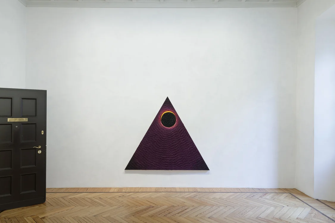 Eclipse (install) Massimo De Carlo Milan, Belgioioso