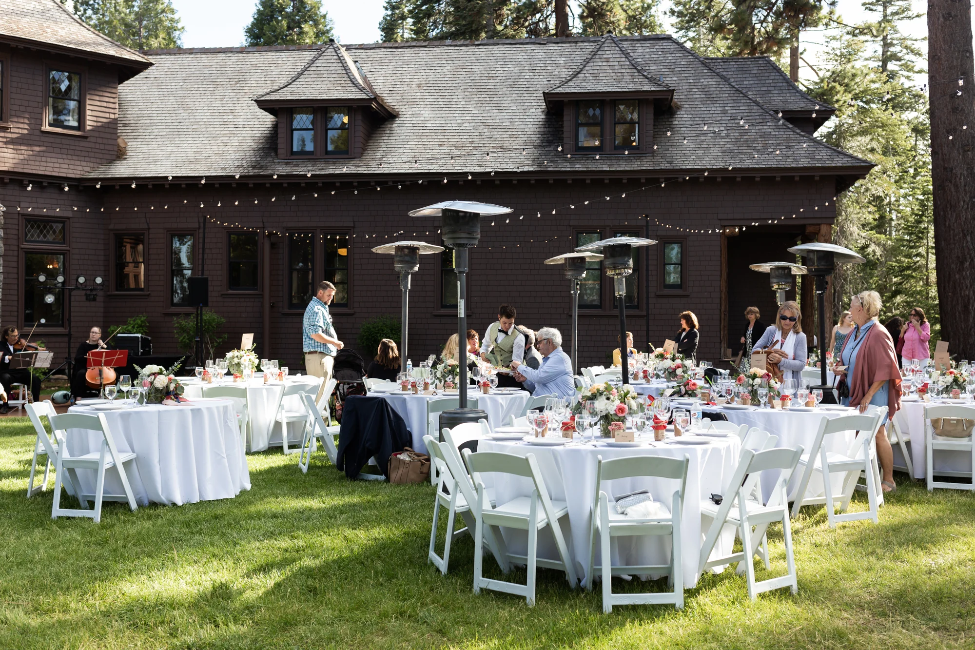 lake-tahoe-hellman-ehrman-mansion-wedding-lilouette-070.jpg