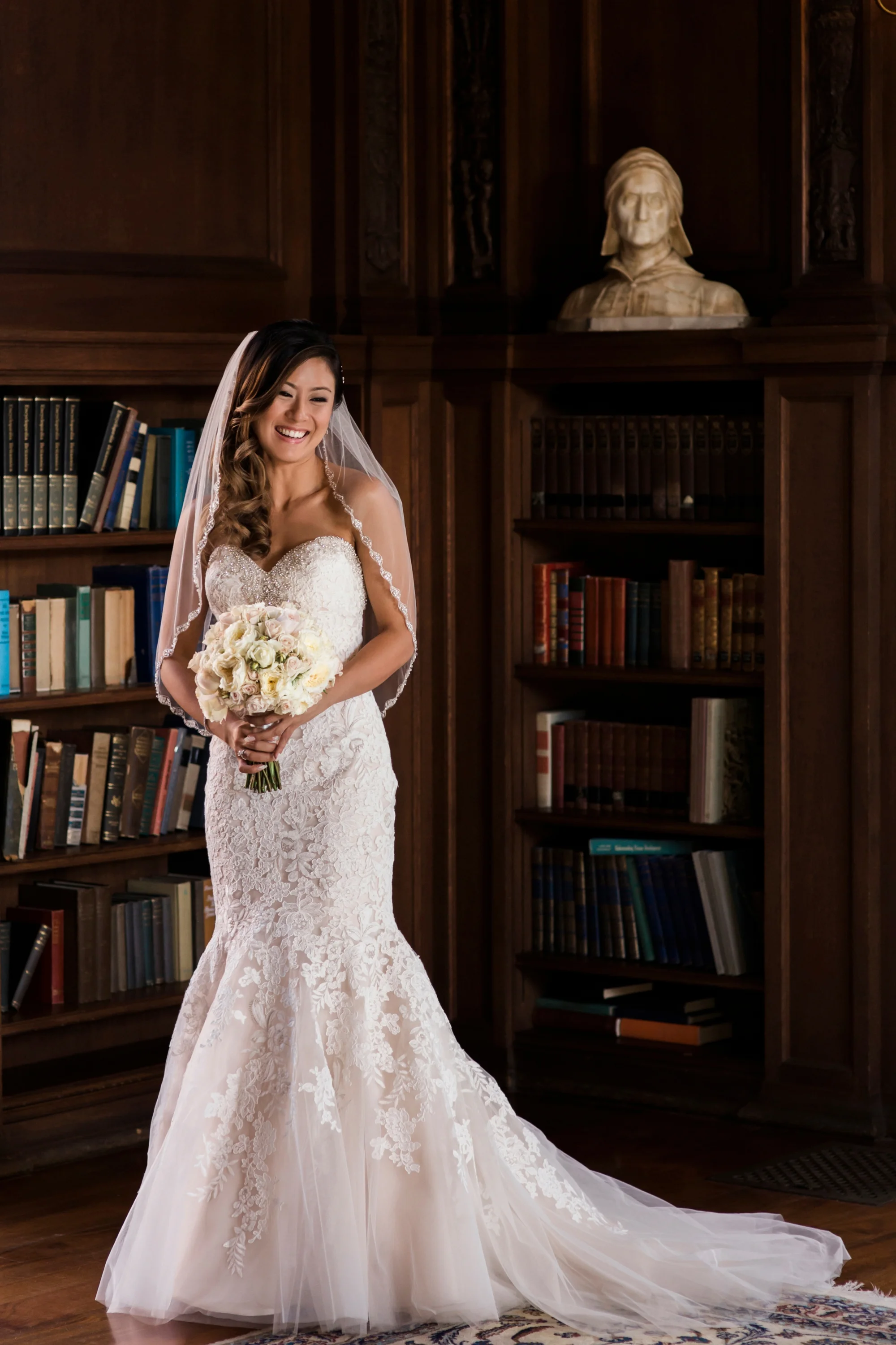 kohl-mansion-wedding-photography-and-videography-35.jpg