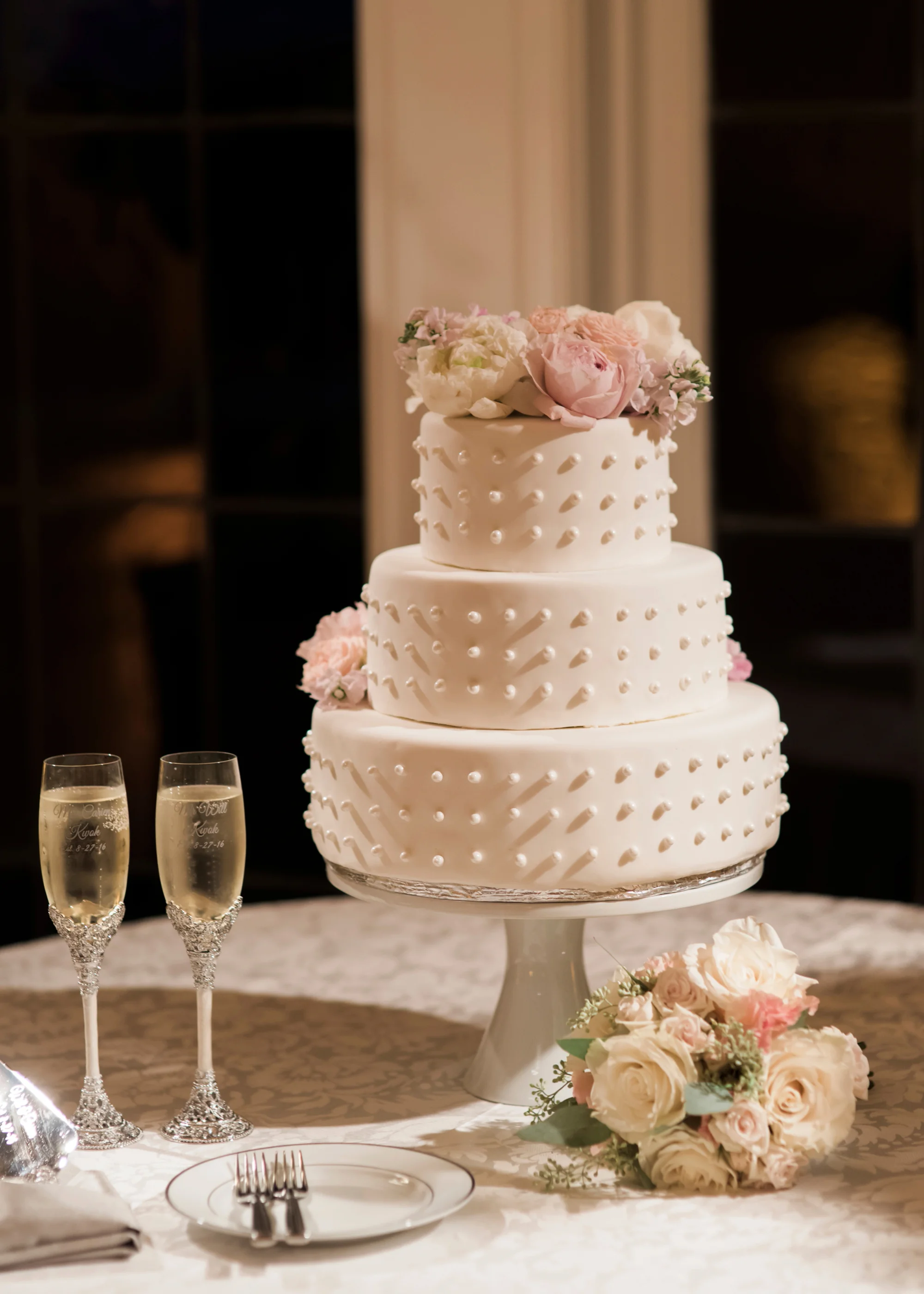 kohl-mansion-wedding-photography-and-videography-73.jpg