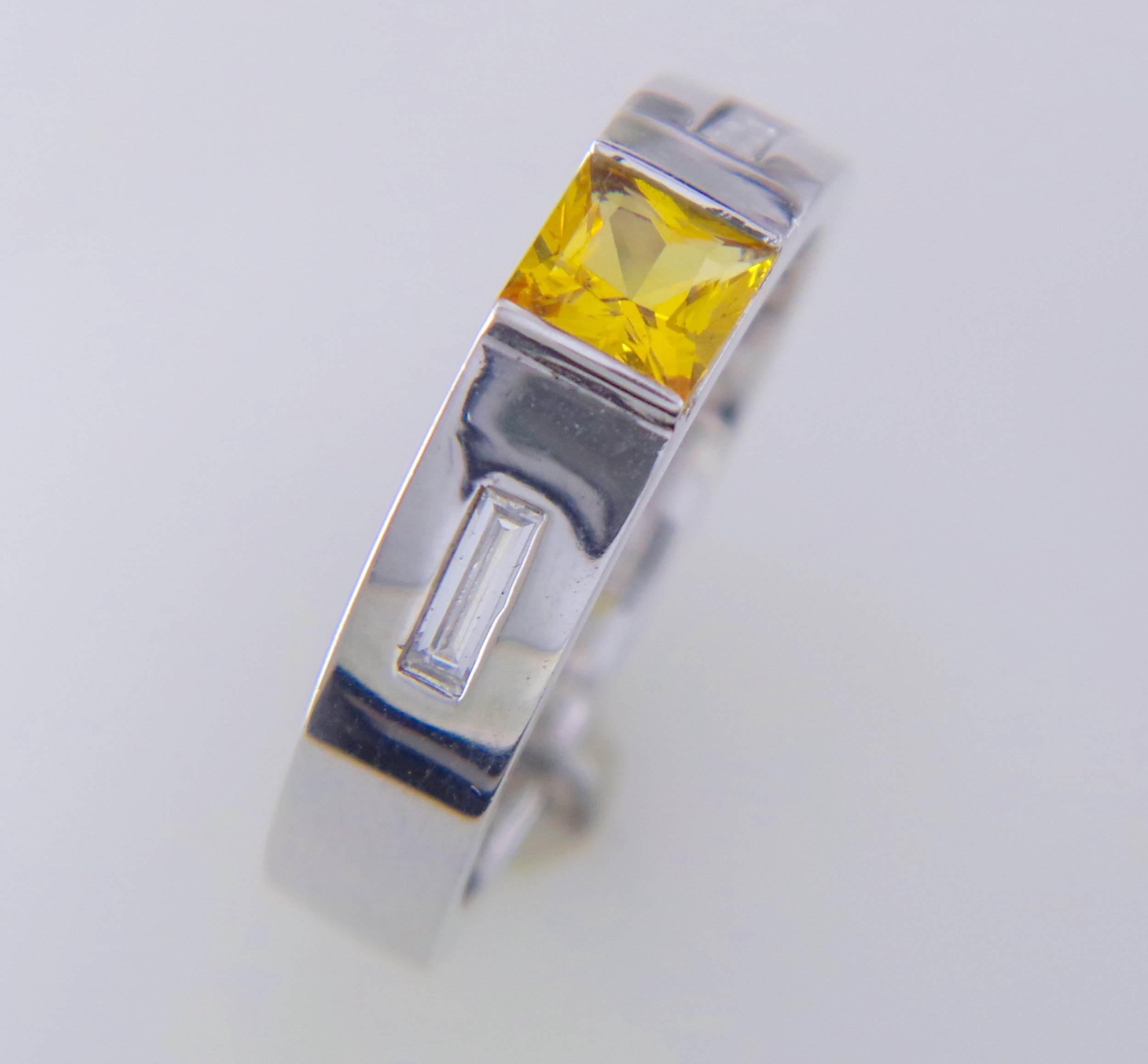 Men's Yellow sapphire and diamond band