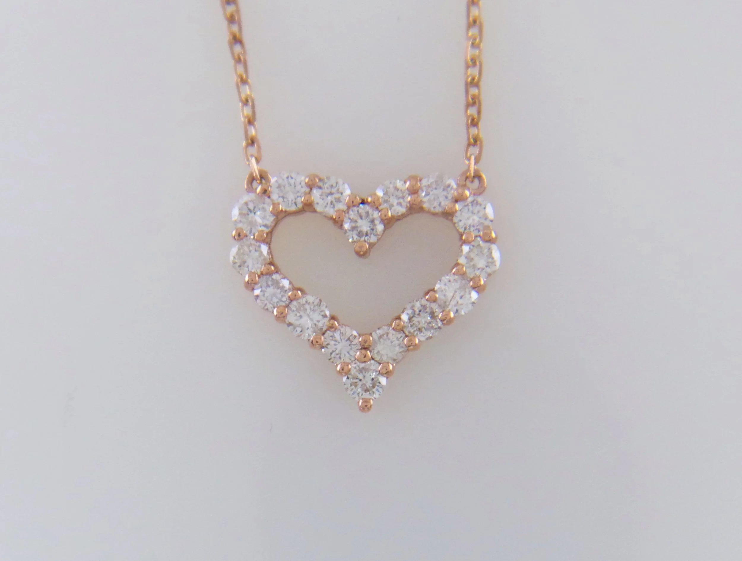 Rose gold diamond heart necklace