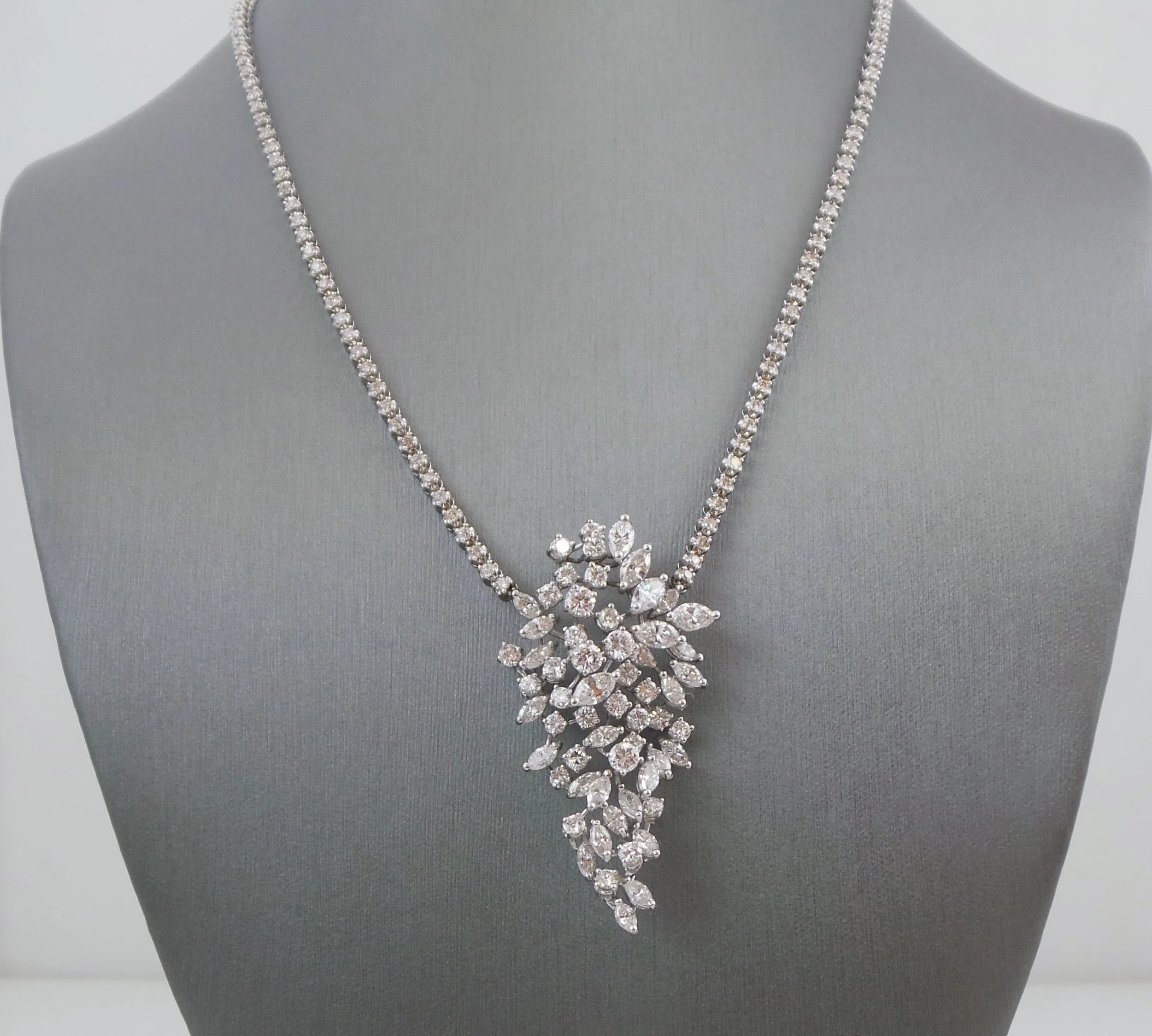 Diamond cluster statement necklace