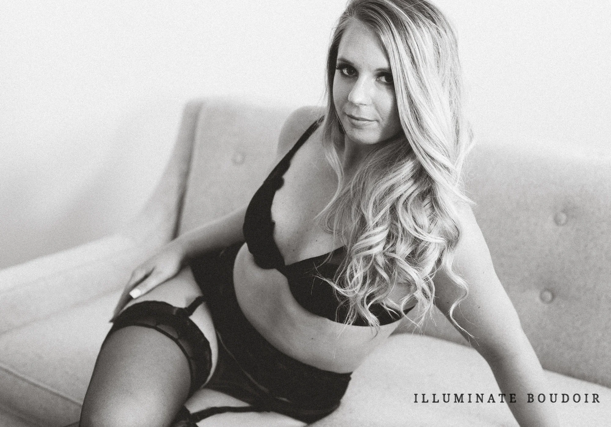 Minnesota Bridal Boudoir Photographer-11.jpg
